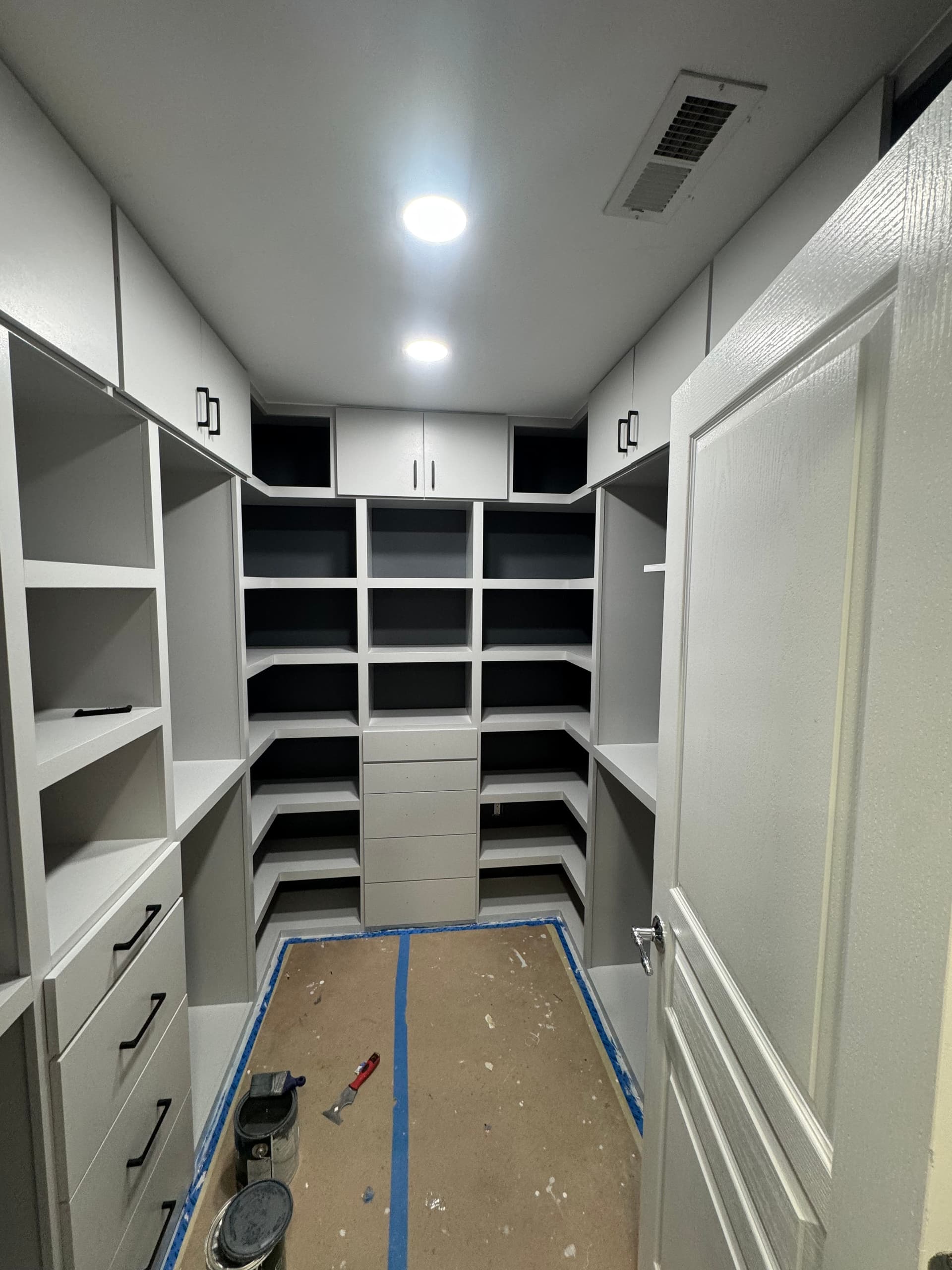 Gallery photos for Master Bath and Closet Renovation with Custom Tile and Built-In Storage: Image #4